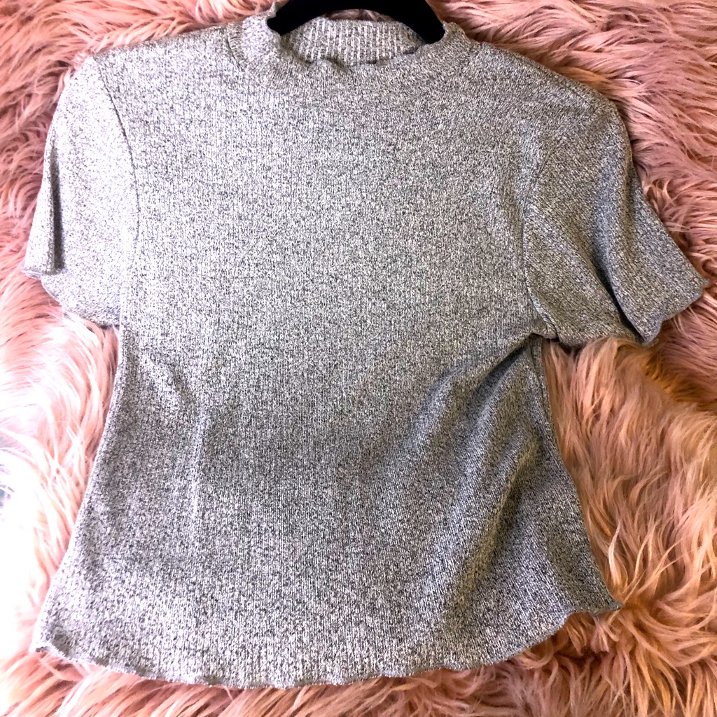Gray, Size Medium Thin Top